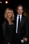 Rotterdam 1 november 2011
De gasten voor het concert van Lee Towers in ahoy. Connie Breukhoven met PA Edwin
Peter Smulders bv