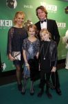 Scheveningen 6 november 2011
Premiere Wicked in het circustheater. Erik de Zwart met zijn vrouw en dochters
Peter Smulders bv