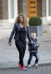 Amsterdam 28 november 2011
Opening sportschool Carlos Lens. Fajah Lourens met zoon
Peter Smulders bv