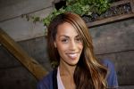 BAARN - In Restaurant Vuur is de perspresentatie gehouden van de nieuwe kerst cd genaamd Christmas Duets.  Met op de foto zangeres Glennis Grace. FOTO PETER SMULDERS BV