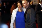 Amsterdam 21 november 2011
Premiere Nova Zembla in het RAI theater. De film is geregisseerd door Reinout Oerlemans en Robert de Hoog en Doutzen Kroes spelen de hoofdrollen.
Prinses Maxima en prins Wilem Alexander zijn de eregasten. Isa Hoes met collega Barry Atsma
Peter Smulders bv