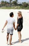 Sint Maarten 10 november 2011
Jan Smit en zijn vrouw Liza op het strand de dag voor hun trouwen.
Peter Smulders bv