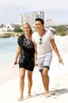 Sint Maarten 10 november 2011
Jan Smit en zijn vrouw Liza op het strand de dag voor hun trouwen.
Peter Smulders bv