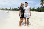 Sint Maarten 10 november 2011
Jan Smit en zijn vrouw Liza op het strand de dag voor hun trouwen.
Peter Smulders bv
