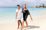 Sint Maarten 10 november 2011
Jan Smit en zijn vrouw Liza op het strand de dag voor hun trouwen.
Peter Smulders bv