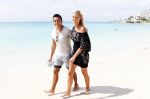 Sint Maarten 10 november 2011
Jan Smit en zijn vrouw Liza op het strand de dag voor hun trouwen.
Peter Smulders bv