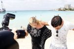 Sint Maarten 10 november 2011
Jan Smit en zijn vrouw Liza op het strand de dag voor hun trouwen.
Peter Smulders bv