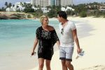 Sint Maarten 10 november 2011
Jan Smit en zijn vrouw Liza op het strand de dag voor hun trouwen.
Peter Smulders bv