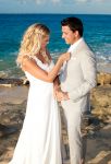 Sint Maarten 11 november 2011
Jan en Liza Smit trouwen op het strand met de naam baie Rouge
Peter Smulders bv