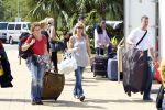 Schiphol en Sint maarten 8 november 2011
Vertrek en aankomst gasten huwelijk Lisa en Jan Smit. Jenny Smit
Peter Smulders bv