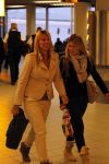 Schiphol en Sint maarten 8 november 2011
Vertrek en aankomst gasten huwelijk Lisa en Jan Smit.
Peter Smulders bv