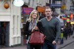 Amsterdam 6 november 201
Bridget Maasland viert haar verjaardag op de wallen bij chinees restaurant Oriental. Ook haar vriend Pieter v Schaijk is aanwezig. Monique Mathijssen met vriend
Peter Smulders bv