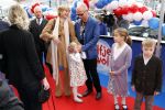 Amsterdam 26 november 2011
Premiere Dolfje Weerwolfje in carre. Paul v Loon met Prinses Laurentien Prins Constantijn en hun kinderen Aloise Claus Cazimir en ...
Peter Smulders bv