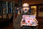 Amsterdam 14 november 2011
Presentatie Douwe Egberts sinterklaasboeken vak Yvon Jaspers Arjan Ederveen en Ronald Giphart gepresentaeerd door Renate Verbaan in de bibliotheek van Amsterdam.
Peter Smulders bv
