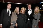 Amsterdam 6 december 2012
Openingsavond Luxery fair in de RAI. Aad de Mos met vrouw en dochters
Peter Smulders bv