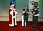 Hilversum 7 december 2012
Sky radio opbouwen Christmas tree (kerstboom) voor goede doelen. Albert Verlinde en Howard Komproe
Peter Smulders bv