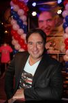 Noordwijk 23 november 2012
Presentatie cd Alex Wielders . Louis v gaal reikt de eerste cd uit.
Peter Smulders bv