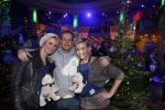 Hilversum 7 december 2012
Sky radio opbouwen Christmas tree (kerstboom) voor goede doelen. Anouk Smulders en Anita Witzier voor stichting hulphond
Peter Smulders bv