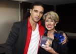 Loosdrecht 26 november 2012
Presentatie cd Anneke Gronloh bij het Golden Tulip hotel. mett Ali B
Peter Smulders bv