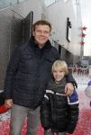 Amsterdam 25 november 2012
Premiere de vijf legendes in pathe arena. Bastiaan ragas met dochter en zoon Sem
Peter Smulders bv