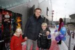 Amsterdam 25 november 2012
Premiere de vijf legendes in pathe arena. Bastiaan ragas met dochter en zoon Sem
Peter Smulders bv