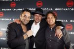 Amsterdam 23 november 2012
Opening nieuwe Buddha to Buddha pand in Amsterdam. eigenaren Dennis Rugenbregt Edwin.. en Batul Looman
Peter Smulders bv