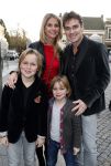 Den Bosch 25 november 2012
Premiere Annie in theater de parade. Jeroen v d Boom met vrouw Dani en zoons
Peter Smulders bv
