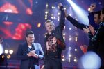 Hilversum 14 december 2012
Finale TVOH in studio 22 gepresenteerd door Martijn Krabbe en Wendy v Dijk.
Johannes Rypma en Leona Philippo zijn de finalisten. Leona wint uiteindelijk.
Peter Smulders bv