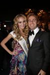 Bunnik 10 december 2012
Miss Nederland verkiezing gepresenteerd door Yolanthe Sneijder Cabau en Kim Kotter. John Ewbank met zijn vriendin Kelly Weekers
Peter Smulders bv