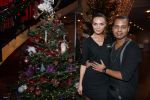 Hilversum 7 december 2012
Sky radio opbouwen Christmas tree (kerstboom) voor goede doelen. Kim Feenstra en haar man Michael Mendoza
Peter Smulders bv