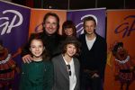 Hilversum, 6 December 2012
De Gouden Pepernoot uitreiking in het Gooiland theater
Marco Borsato met gezin
Foto Peter Smulders BV
