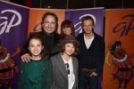 Hilversum, 6 December 2012
De Gouden Pepernoot uitreiking in het Gooiland theater
Marco Borsato met gezin
Foto Peter Smulders BV