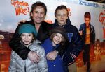 Amsterdam 9 december 2012
Premiere groeten van Mike in Tuschinski. marco leontine Luca Jada en Senna Borsato
Peter Smulders bv