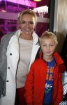 Amstelveen 9 december 2012
Premiere Dik Trom in schouwburg Amstelveen. mariska v Kolck met zoon
Peter Smulders bv
