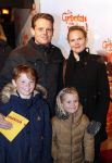 Amsterdam 9 december 2012
Premiere groeten van Mike in Tuschinski. reineke Antvelink met man Olaf v d Berg en hun kinderen
Peter Smulders bv