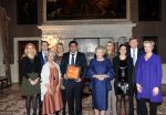 Amsterdam 12 december 2012
Uitreiking prins Claus prijzen in het paleis op de dam.
Koningin Beatrix Prins Willem Alexander prinses Maxima Prinses Mabel Prins Constantijn en Prinses Laurentien zijn aanwezig.
Peter Smulders bv