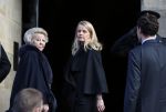 Amsterdam 12 december 2012
Uitreiking prins Claus prijzen in het paleis op de dam.
Koningin Beatrix Prins Willem Alexander prinses Maxima Prinses Mabel Prins Constantijn en Prinses Laurentien zijn aanwezig.
Peter Smulders bv