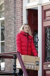 Amsterdam 9 december 2012
Tess Milne aan het verhuizen naar haar nieuwe huis aan de amsterdamse grachten.
Peter Smulders bv