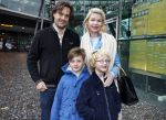 Amsterdam 25 november 2012
Premiere de vijf legendes in pathe arena. Tjitske Reidinga Vincent Croiset met hun zoons
Peter Smulders bv