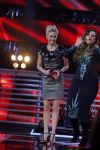 Hilversum 14 december 2012
Finale TVOH in studio 22 gepresenteerd door Martijn Krabbe en Wendy v Dijk.
Johannes Rypma en Leona Philippo zijn de finalisten. Leona wint uiteindelijk. Trijntje Oosterhuis
Peter Smulders bv