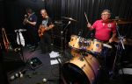 Tilburg, 30 November 2013
Reunie The Tramps optreden met o.a. Hans de Wit, solo Peter v d Heuvel, Bas Spencer Lathumahna, toes, Rob Groenseveld en zanger Albert Jan v Hoek
Foto Peter Smulders BV