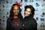 Amsterdam 18 november 2013
Anouk Smulders ontvangt de eerste armband by LouLou Sumo in club Abe.
Jasmine Sendar met Kristina Bozilovic