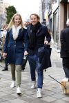 Amsterdam 30 november 2013
John Ewbank en Kelly Weekers met hun hondje op de pc hooftstraat