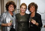Noordwijk 29 november 2013
50e verjaardag en nieuwe cd van Mariska v Kolck bij beachclub O in Noordwijk. Mariska met netty v d Veer en Christine Kroonenberg