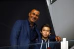 Amsterdam 19 november 2013
Ruud Gullit met zijn zoon Maxim in de arena bij Nederland Columbia