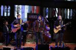 Volendam 13 november 2014
Presentatie nieuwe kerst cd van de 3j's met Jan Dulles Jaap kwakman en Jan de Witte. Glennis Grace reikt het eerste exemplaar uit.