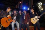 Volendam 13 november 2014
Presentatie nieuwe kerst cd van de 3j's met Jan Dulles Jaap kwakman en Jan de Witte. Glennis Grace reikt het eerste exemplaar uit.