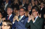Den Bosch 23 november 2014
Premiere Sound of music in de parade in Den Bosch. 
De cast bestaat uit Anouk Maas Ad Knippels Maaike Widdershoven
Tony Neef Cindy Bell en  Vajen v d Bosch in de Albert Verlinde produktie. Albert en Onno Hoes