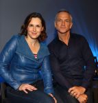 Hilversum, 11 December 2014
Perspresentatie AVROTROS Winterseizoen
Jaap Jongbloed met Anniko v Santen presenteren samen het programma AD Misdaadmeter