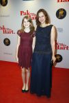 Hilversum 27 oktober 2014
Premiere film pak van mijn hart van Kees v Nieuwkerk. Anniko v Santen met dochter